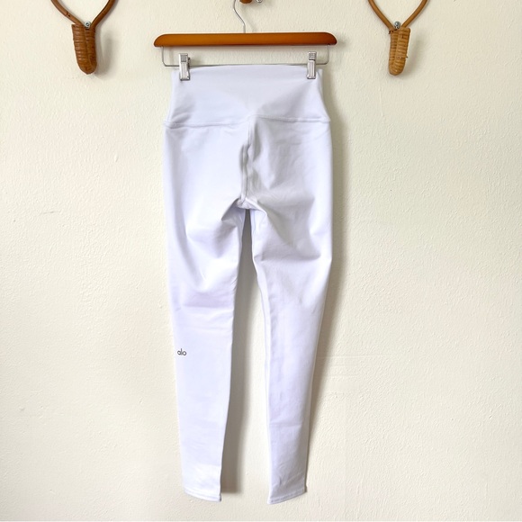 ALO Women’s High Waist Airbrush Legging - Picture 6 of 11